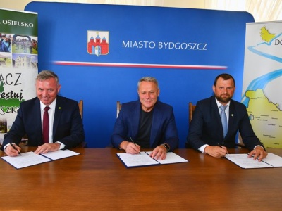 Dłuższe trasy podmiejskich autobusów! Nowa umowa między Bydgoszczą i gminami