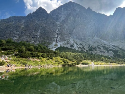 Przepiękny szlak w Tatrach dla każdego - to idealny pomysł na słoneczny weekend