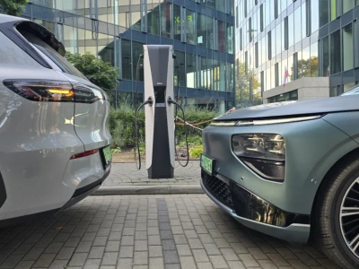 Auto elektryczne pod drzwi klienta. Bez dealerów!