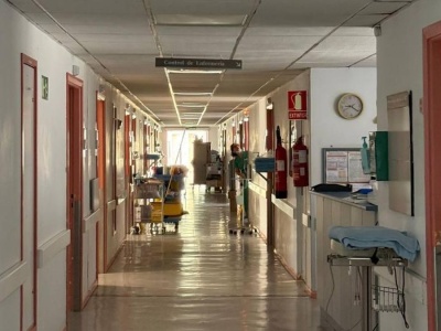 Pacjentka z rakiem błaga o klimatyzację w szpitalu HUC