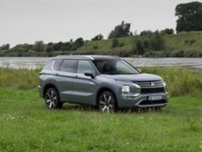 Test: Mitsubishi Outlander PHEV - równie dobre, co irytujące