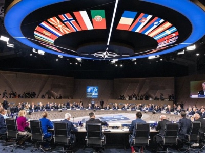 Komitet Wojskowy NATO: zwiększymy pomoc dla Ukrainy