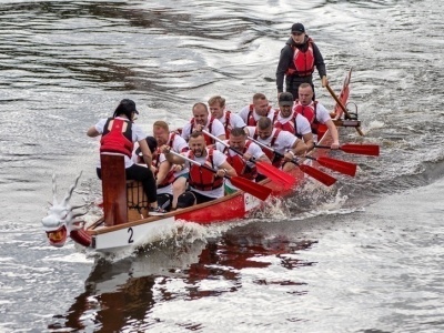 Smocze regaty na elbląskiej rzece [ Sport ]