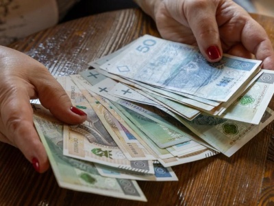 Dokładnie 354,86 zł miesięcznie. Mało kto wie o istnieniu tego dodatku do emerytury