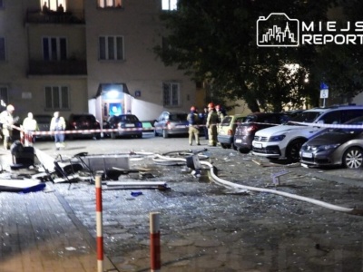 Potężny wybuch na Ochocie. Ranny lokator, sąsiedzi bali się od dawna