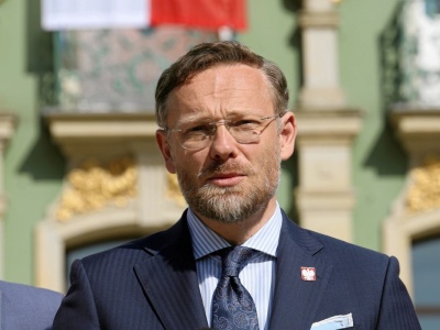 Weto Nawrockiego a Starlinki dla Ukrainy. Gawkowski ostrzega, szef Kancelarii Prezydenta odpowiada
