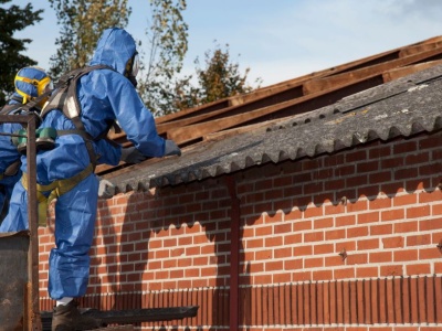 Dotacje do azbestu 2025 – kto dostanie pieniądze na usuwanie eternitu?