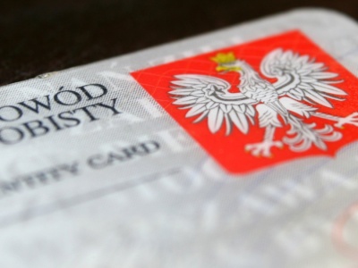 Bank żąda skanów dowodu osobistego? To niezgodne z prawem