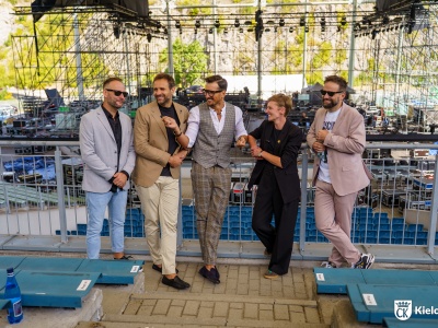 Premierowe skecze i największe letnie hity znów wypełnią Kadzielnię