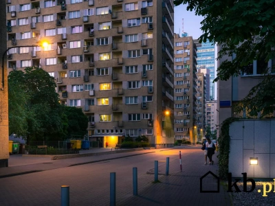 Kupił mieszkanie w wielkiej płycie bo 