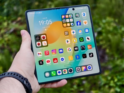 Recenzja Honor Magic V5. Cienki tylko z wyglądu