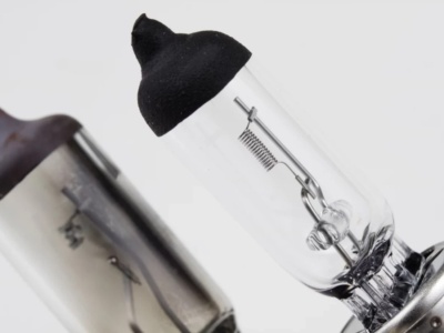 Koniec mandatów za retrofity LED? Kierowcy starszych aut odetchną z ulgą