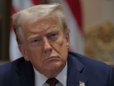 „Bzdury” i „gra pozorów”: Trump zareagował na narrację Moskwy o nielegalności prezydentury Zełenskiego