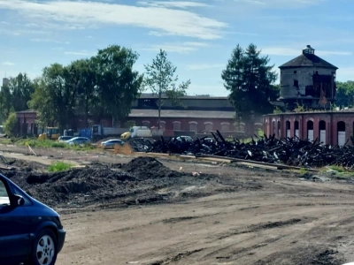 Dwie prokuratury spierały się o to, która ma się nim zająć pożarem podkładów kolejowych w Katowicach