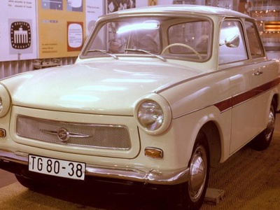 NRD-owski cud techniki z duroplastu. Krótka historia trabanta