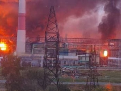 Ukraińcy odpowiedzieli na nocny atak na Kijów. Płoną dwie rosyjskie rafinerie