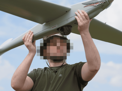 Rosja atakuje według rejestrów. Zamiast fabryk trafia cywilów [DEFENCE24 NEWS]