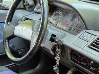 Renault kontra wielki skandal motoryzacyjny XXI wieku. Jeden podpis uratował miliardy i reputację marki!