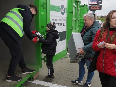 Masz stare elektrośmieci? W sobotę zbiórka w Lublinie (LISTA MIEJSC)