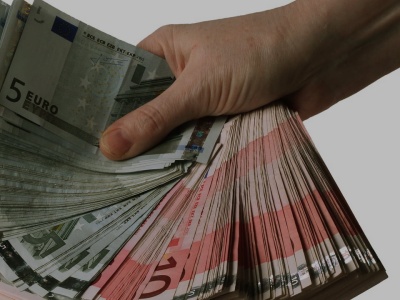 Warimpex miał 3 mln euro straty netto, 0,62 mln euro zysku EBITDA w I poł. 2025