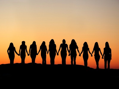 The Bird’s Nest: jak domek na kółkach zapoczątkował kobiecą wspólnotę?