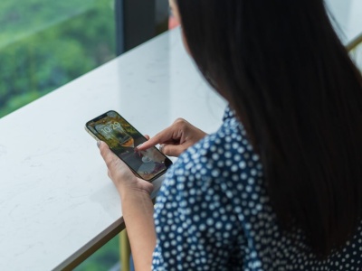 Zakaz smartfonów poza szkołą. W tym kraju padła drastyczna propozycja