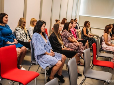 Nauczyciele z ostrowskich szkół i przedszkoli z awansami (ZDJĘCIA)