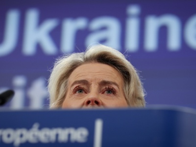 Von der Leyen: Pożyczki na obronność na 150 mld euro! „Wiele krajów zadeklarowało, że użyje pożyczek do wsparcia przemysłu obronnego Ukrainy”