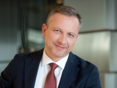 Zasilani doświadczeniem. APS Energia napędza przyszłość kolei