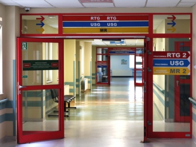 Hospitalizacje w liczbach. Zaznacza się pewien trend