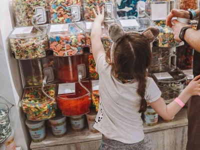 Słodziki zmieniają dojrzewanie dzieci. Naukowcy ostrzegają