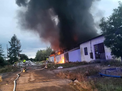 Pożar hali magazynowej w Chróścinie