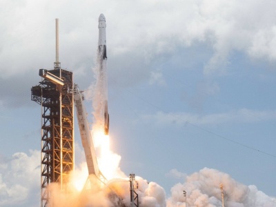 Falcon 9 bije historyczny rekord. Rakiety wielokrotnego użytku to już norma
