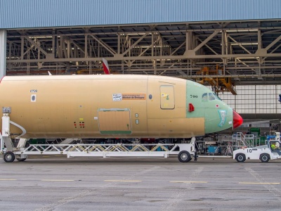 Pierwsze sekcje kadłuba A350F na linii montażu końcowego w Tuluzie (zdjęcia)