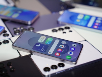 Zgadnij, co łączy flagowce Samsunga i ciepłe bułeczki