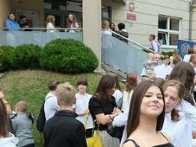 Koniec laby, uczniowie wrócili do szkół. Tak było w SP 21