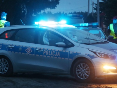 Leżał na drodze. Sekundy później doszło do tragedii. 