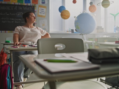 Polska edukacja bez nauczycieli. Wybierają korporacje zamiast szkół