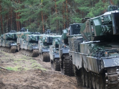 Wojskowe pojazdy wyjadą na drogi. Armia wydała komunikat