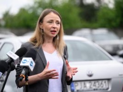 Matki nie dostaną pieniędzy od państwa. Ukarane za to, że pracowały