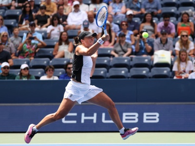 Kibice zawiedzeni po tym, co zrobiła m.in. Świątek. 