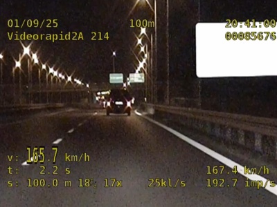 18-latek kilka godzin po zdaniu egzaminu na prawo jazdy jechał z prędkością 165km/h