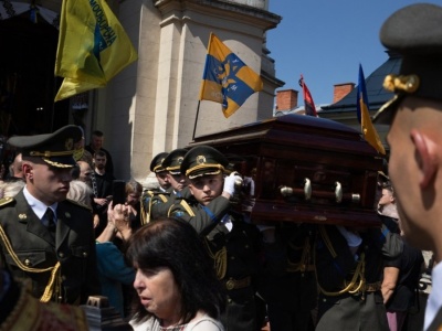 Tłumy na pogrzebie ukraińskiego polityka. 