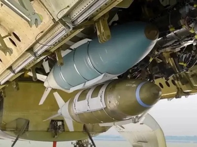 Bomba z USA niszczy wieżowiec z Rosjanami w środku. Jest nagranie
