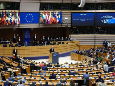 Francja naciska na zmiany w kwestii celów klimatycznych UE. A Polska ją popiera