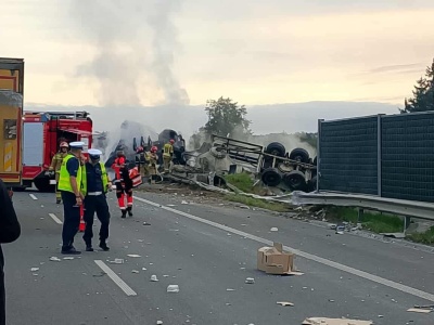 Pożar ciężarówki na drodze S5 w Lisim Ogonie koło Bydgoszczy. Utrudnienia!