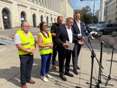 Rolnicy żądają 1500 zł do hektara. „Dokładamy 300 zł do pszenicy”