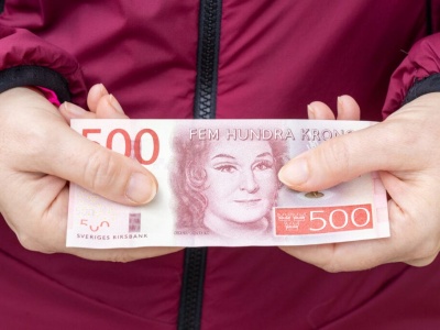 Gotówka w Szwecji: spadek użycia i rosnący popyt na 500-koronówki