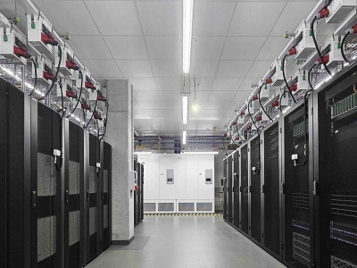 Suwerenny superkomputer AI F.I.N. od Beyond.pl działa już w Poznaniu