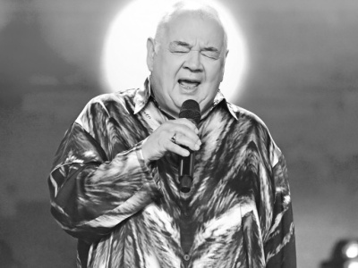 Stanisław Soyka spotkał się przed laty z Elżbietą II. Artysta wręczył jej prezent